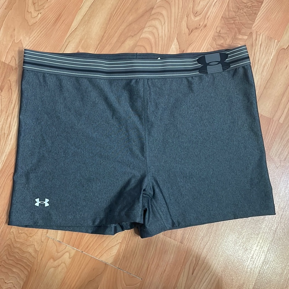 Compression shorts